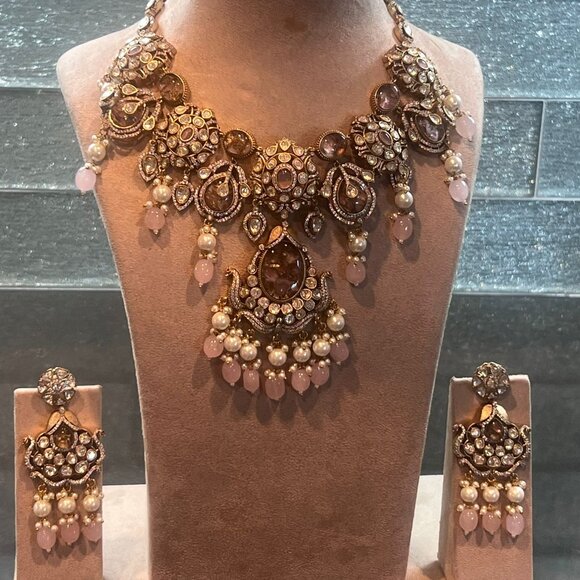 Kundan Polki Choker Necklace Set: Indian Bridal Jewelry with Pearl Drops - Picture 1 of 16